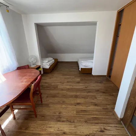Vakantieboerderij Nad Jeziorem - U Joanny Bartkowa-Posadowa